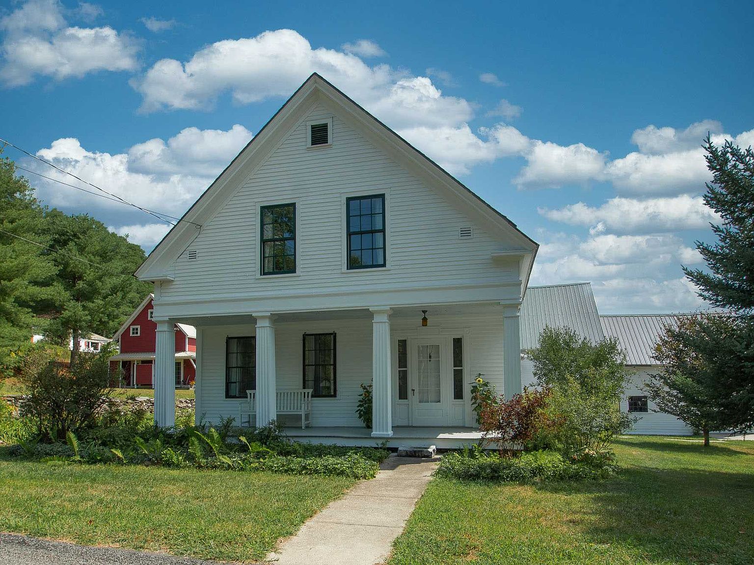 29 Pleasant Street, Saxtons River, VT 05101 Zillow