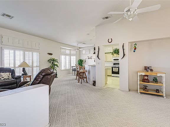2nd image of 3012 Treesdale Dr