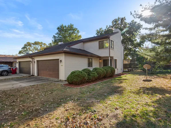 515 Clearwater Dr #515, Champaign, IL 61822