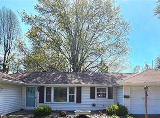 1402 Opdyke St, Chester, IL 62233