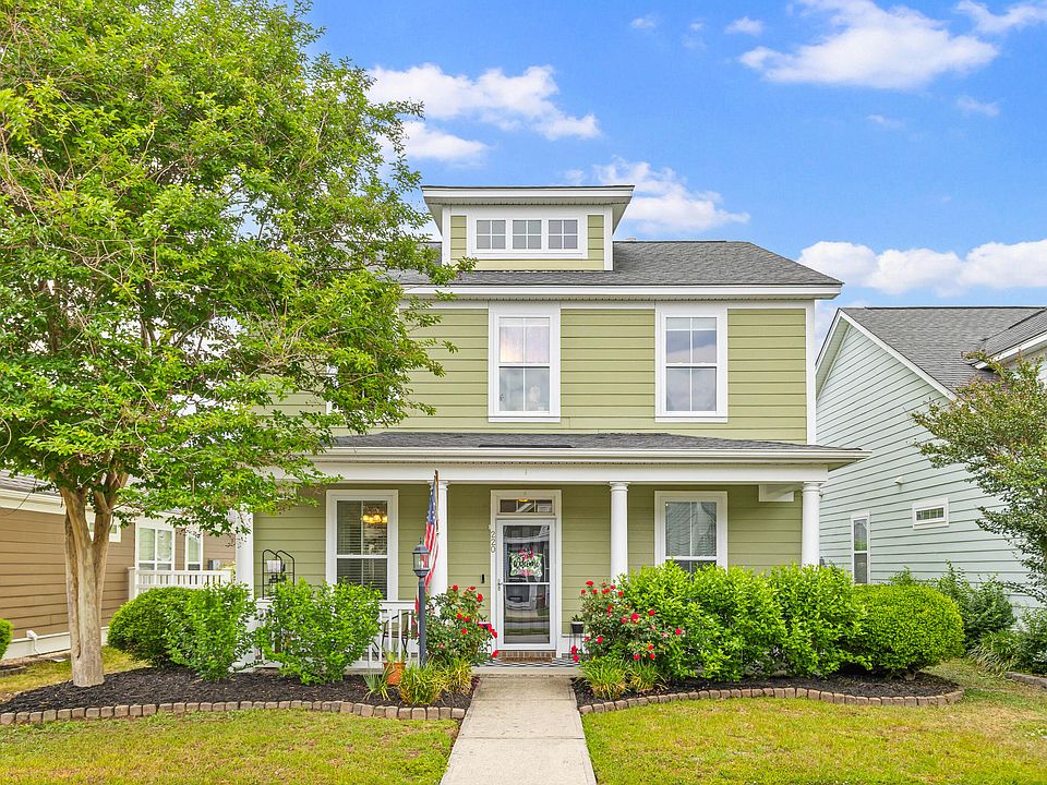 1st image of 220 Crossandra Ave