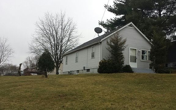 2nd image of 629 W South St