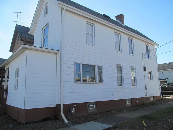 702 Alexander St, Greensburg, PA 15601