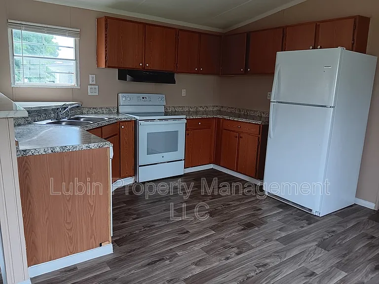 6 Fisher Cv — Photo 2
