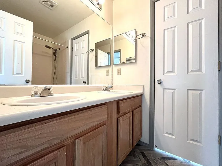 8120 Postrock Dr — Photo 8