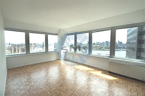 Rented by Space Marketing Shop | media 1