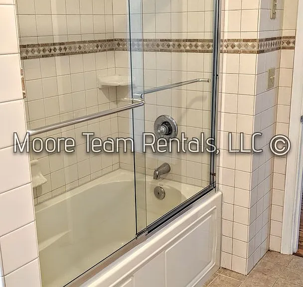 2612 Haywood Rd — Photo 14