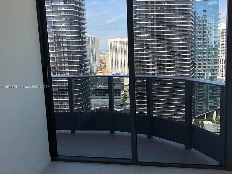 1000 Brickell Plz #3415 — Photo 11