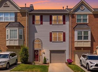 6006 Keble Dr, Alexandria, VA 22315