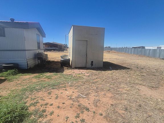 3rd image of 1952 S Roosevelt Rd S #8