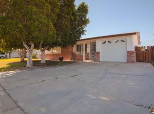 1581 Pepper Dr, El Centro, CA 92243