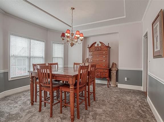 5th image of 7810 Sunset Dr