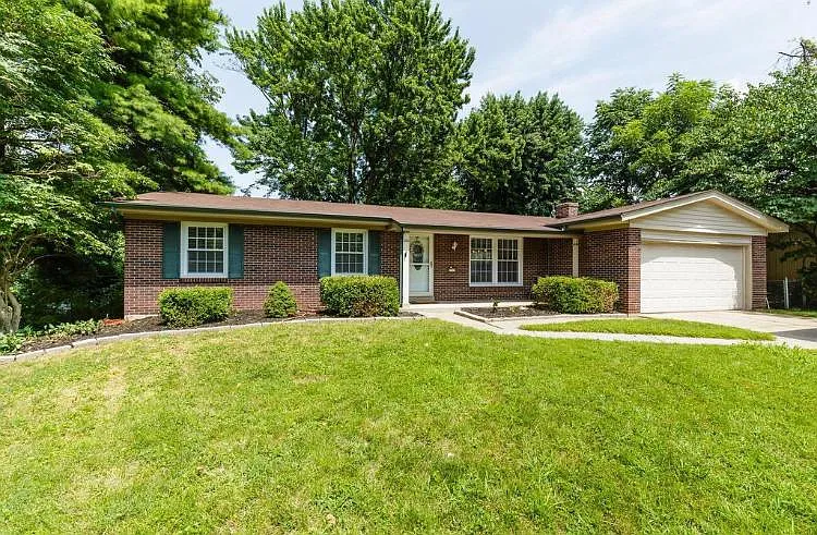 3 bed, 2002 sqft, $2,450 — Photo 1