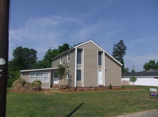 104 Dogwood St, Cameron, SC 29030