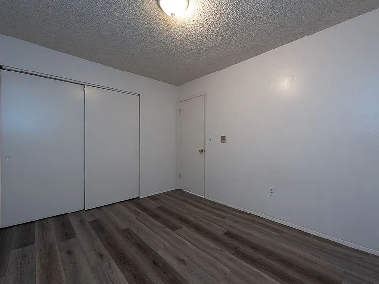 Vashon Vue — Photo 15