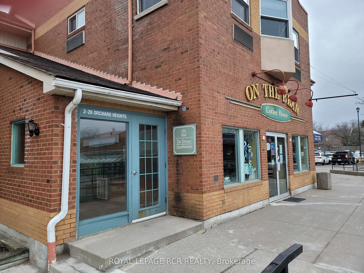 2 bed, $2,245 — Photo 2