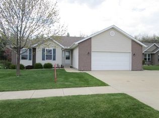 113 Dragonfly Cir, Geneseo, IL 61254