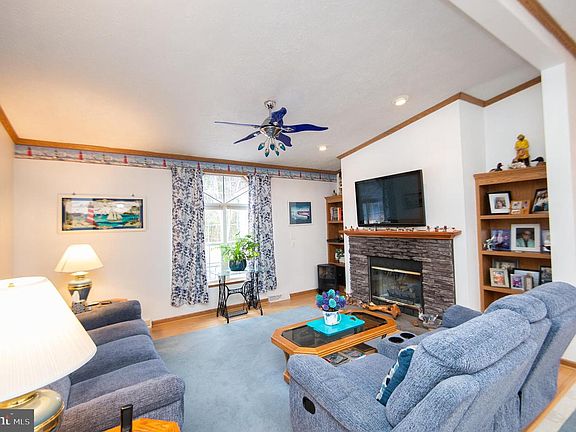 4th image of 5622 Ross Neck Rd