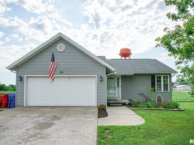208 S Turtle Creek Dr, Elmwood, IL, 61529