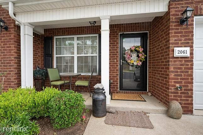 1st image of 2061R Caladonia Way