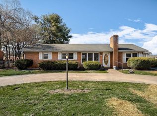 5215 Boxwood Dr, Mount Jackson, VA 22842