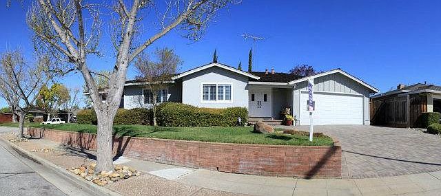 1st image of 1650 Hyde Dr