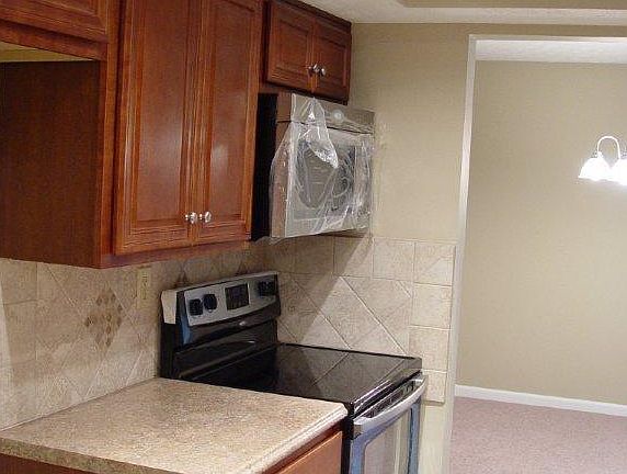 3rd image of 1334 Black Forest Dr