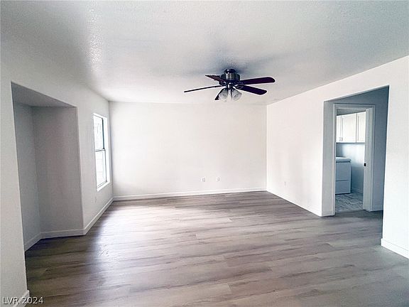5th image of 7709 Meadowrobin Ave