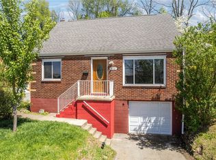6740 E Barivista Dr, Verona, PA 15147