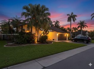 10511 SW 145th Ct, Miami, FL 33186