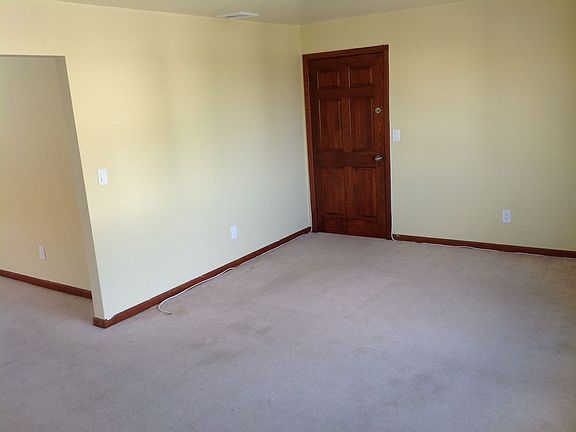 2nd Floor Living Room