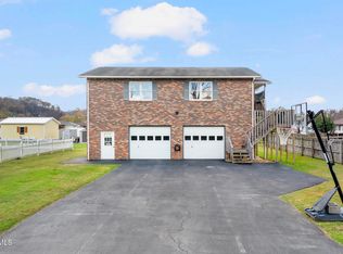 305 Price Rd, Elizabethton, TN 37643