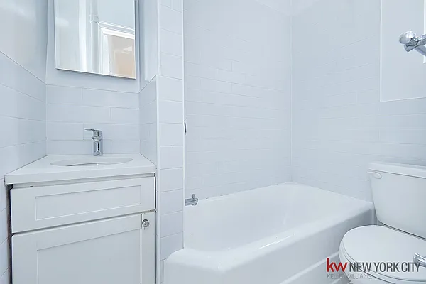 Rented by Keller Williams NYC | media 8