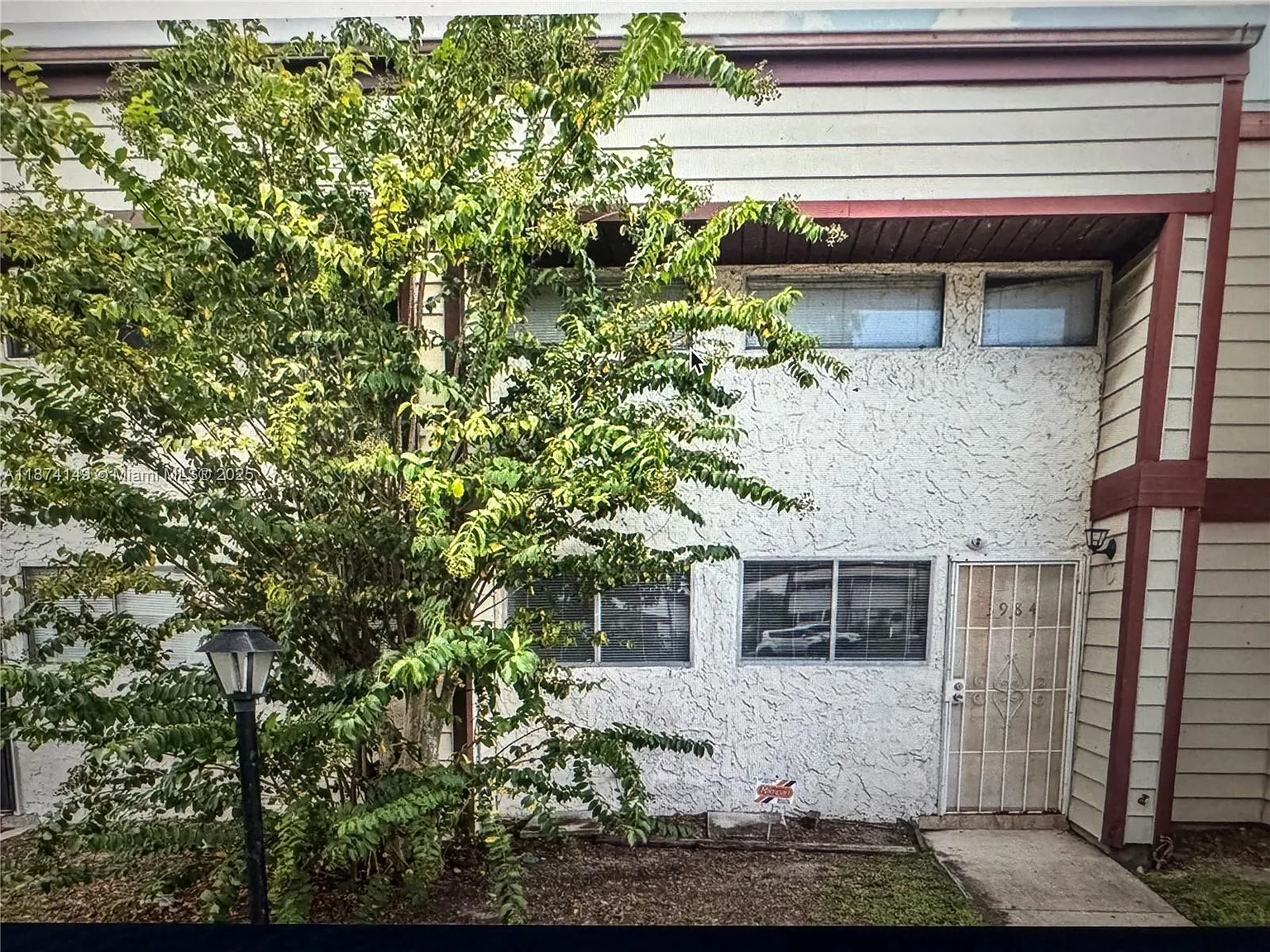 1 bed, 2.0 bath, $1,750 — Photo 3