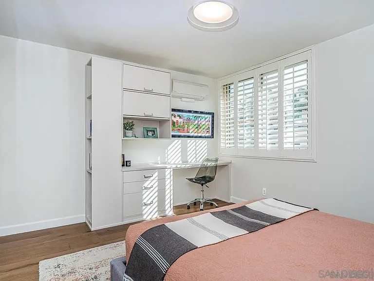 909 Coast Blvd #10 — Photo 12