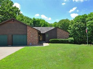 3301 NW Country Ln, Topeka, KS 66618