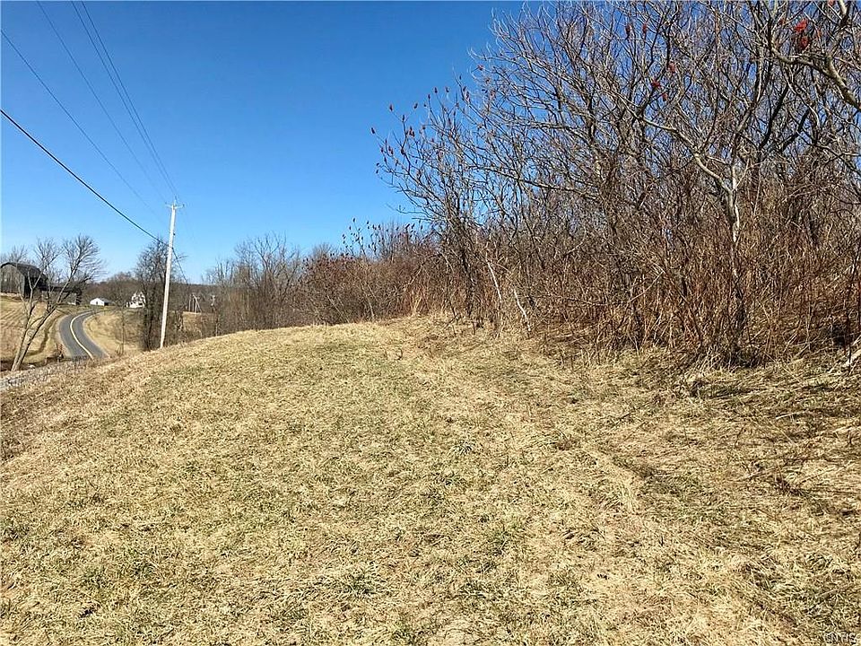 2nd image of 8512 Blind Sodus Bay Rd