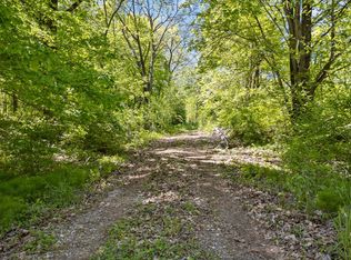 2098 Vail Ave, Muscatine, IA 52761