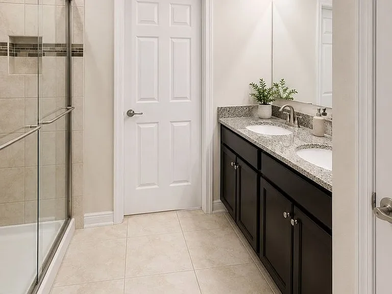 1104 Coral Ln — Photo 13