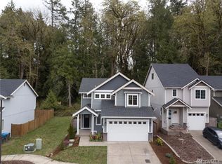 3652 Nimitz Ln, Bremerton, WA 98310