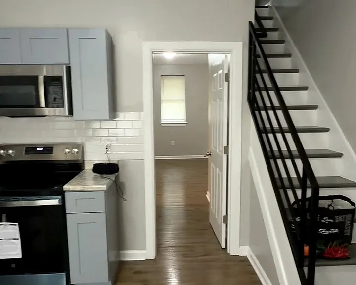 4531 N Mole St — Photo 1