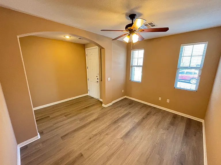 10741 Cather Ave — Photo 10