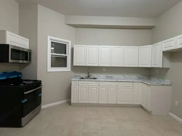 822 S 16th St, Newark, NJ