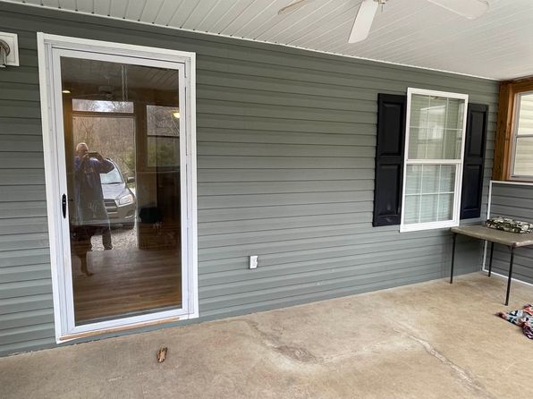 985 Parker Holw, Olive Hill, KY 41164