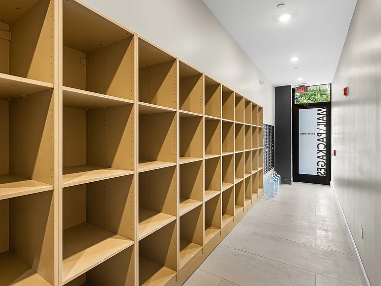 Secured Package\Mail Room