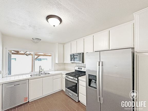 3rd image of 22531 Killy St
