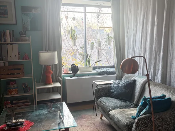 8 Vanderbilt Avenue image 1 of 8