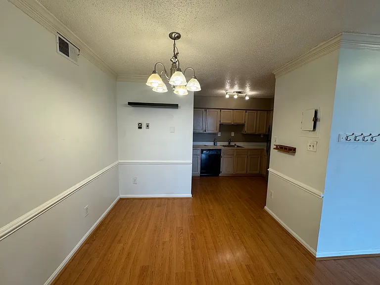3101 Patrick Henry Dr #132 — Photo 2