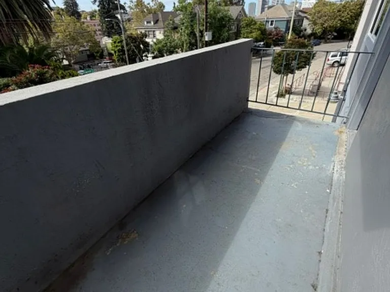 407 Fairmount Ave — Photo 43