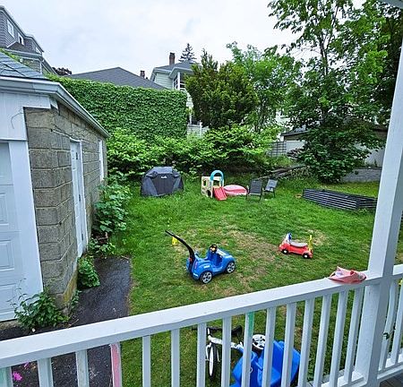 Common back yard